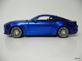 MAISTO 1:24 Ford Mustang GT 2015