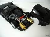 MAISTO 1:18 Mercedes Benz CLK - GTR Street Version 