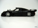 MAISTO 1:18 Mercedes Benz CLK - GTR Street Version 