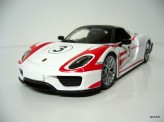 BBURAGO 1:24 Porsche 918 Weissach