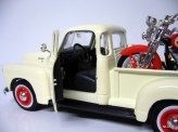 MAISTO 1:25 Chevrolet 3100 Pickup 1950