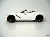 MAISTO 1:24 Chevrolet Corvette Stingray 2014