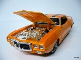 MAISTO 1:24 Pontiac Firebird 1969