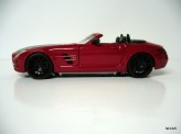 MAISTO 1:24 Mercedes Benz SLS AMG Roadster