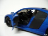 MAISTO 1:24 Audi R8