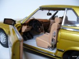 SUN STAR 1:18 Mercedes-Benz 350 SL 1977