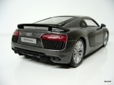 MAISTO 1:24 Audi R8 V10 Plus 2015