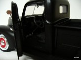 MOTOR MAX 1:18 Ford Pickup 1940