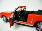 MOTOR MAX 1:18 Ford Mustang Convertible 1964