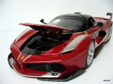 BBURAGO 1:18 Ferrari FXX K