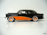 MAISTO 1:26 Buick Century 1955