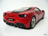 BBURAGO 1:18 Ferrari 488 GTB