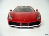 BBURAGO 1:18 Ferrari 488 GTB