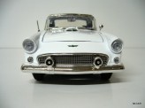 MOTOR MAX 1:18 Ford Thunderbird 1956 Hard Top