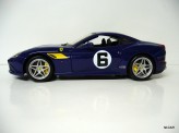 BBURAGO 1:18 Ferrari California T