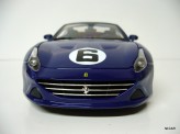 BBURAGO 1:18 Ferrari California T