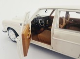 NOREV 1:18 Mercedes Benz 280 SE 1969